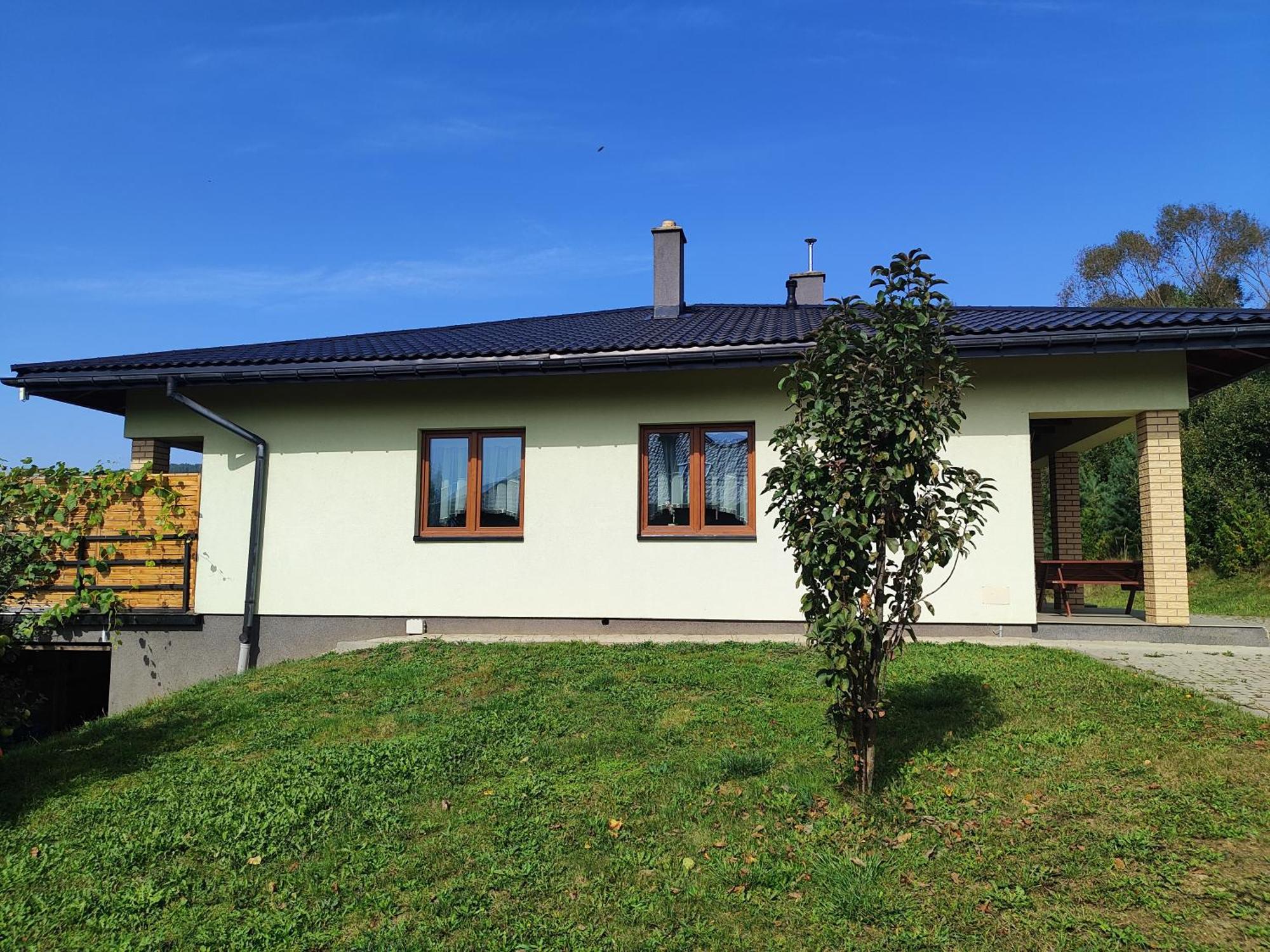 MonasterzecDom Na Slonnym别墅 外观 照片